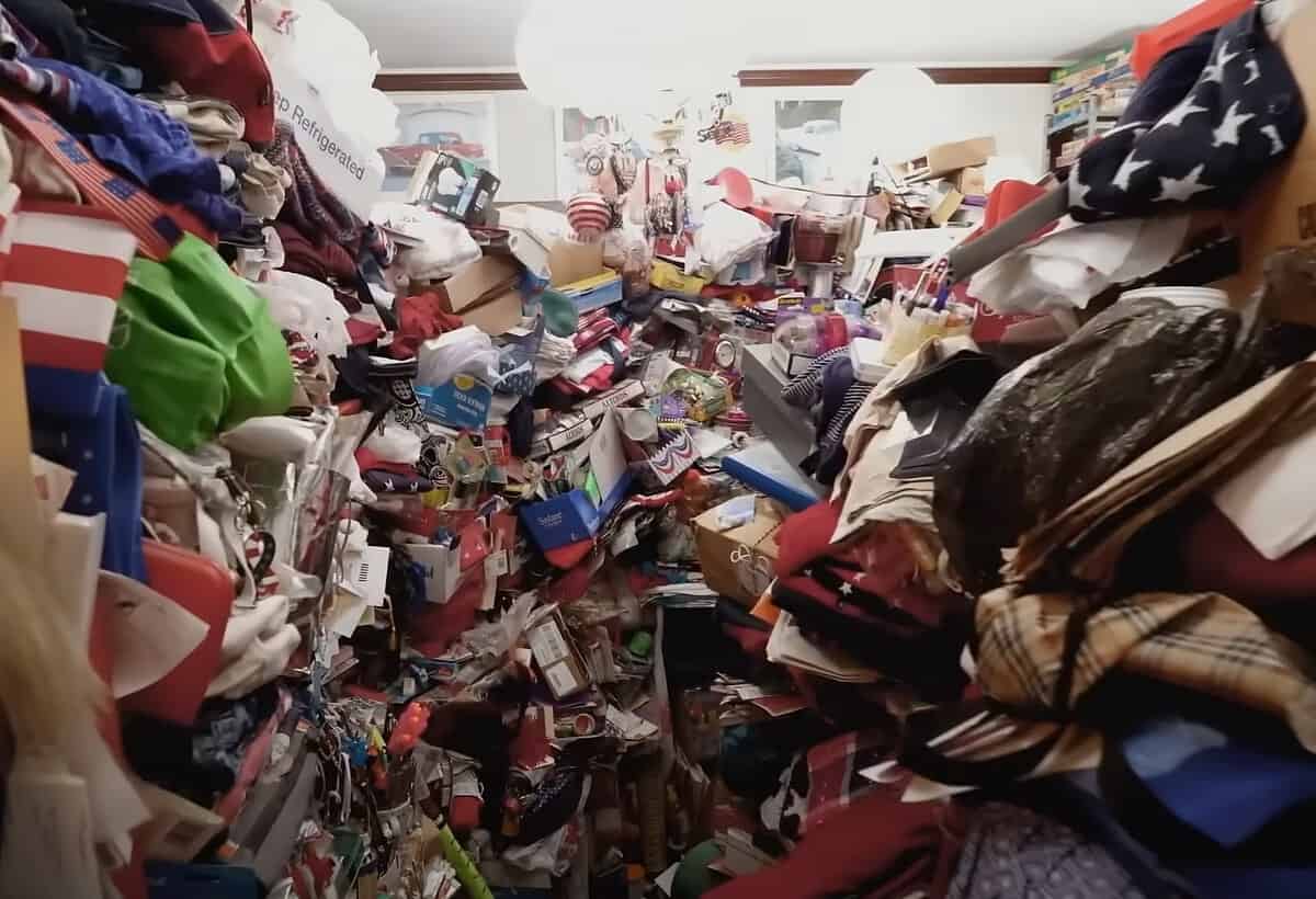 hoarding house issue cluster and rubbish
